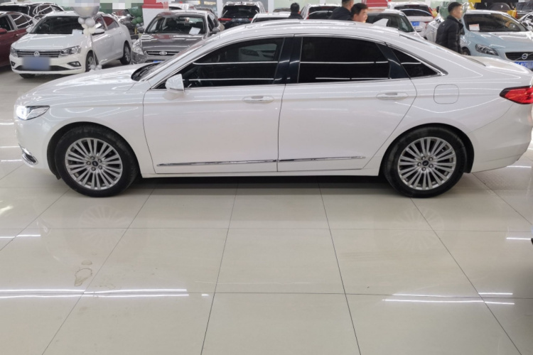 福特 金牛座 2017款 EcoBoost 180 至尊型车身外观4