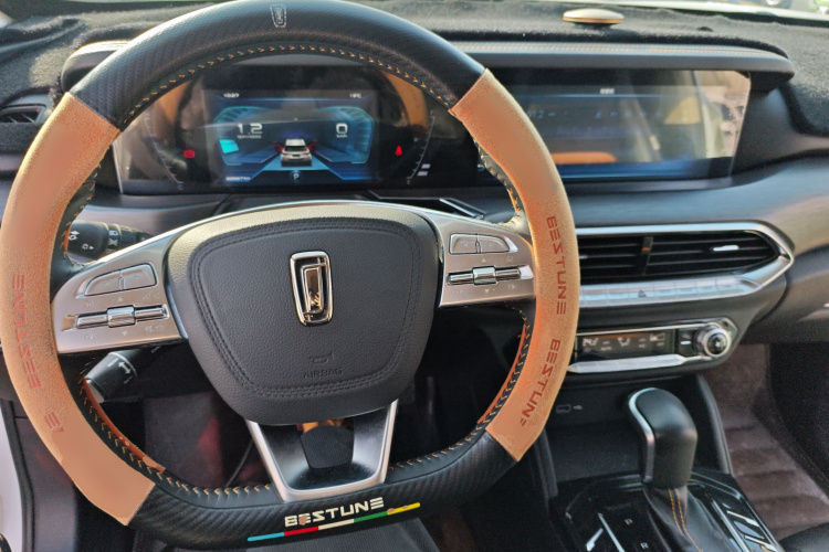 奔腾T77 2019款 230 TID 自动豪华型 国V中控内饰12