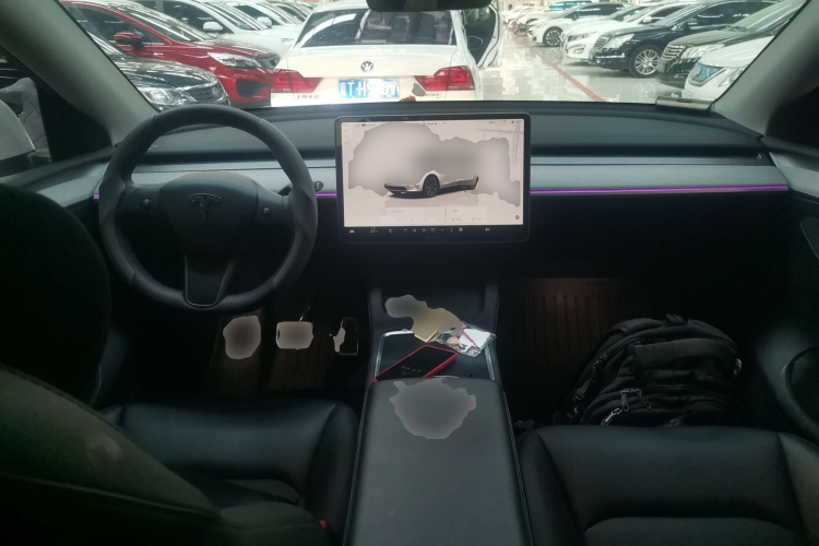 特斯拉 Model Y 2023款 后轮驱动版中控内饰12