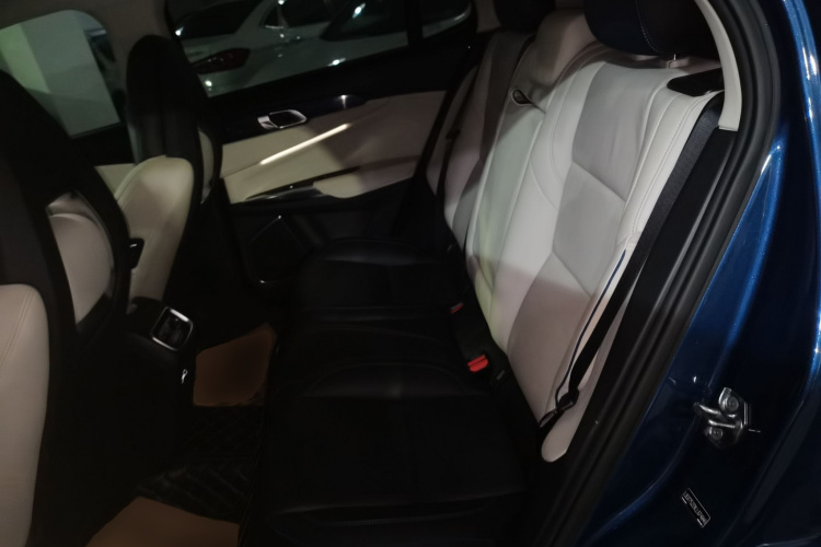 领克01 2019款 2.0T 两驱耀Pro版 国VI中控内饰21