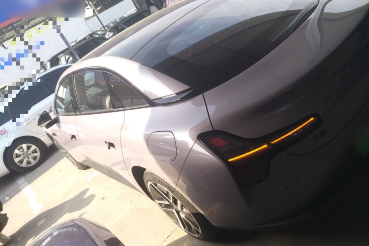 小鹏MONA M03 2025款 600 超长续航 Max车身外观6003