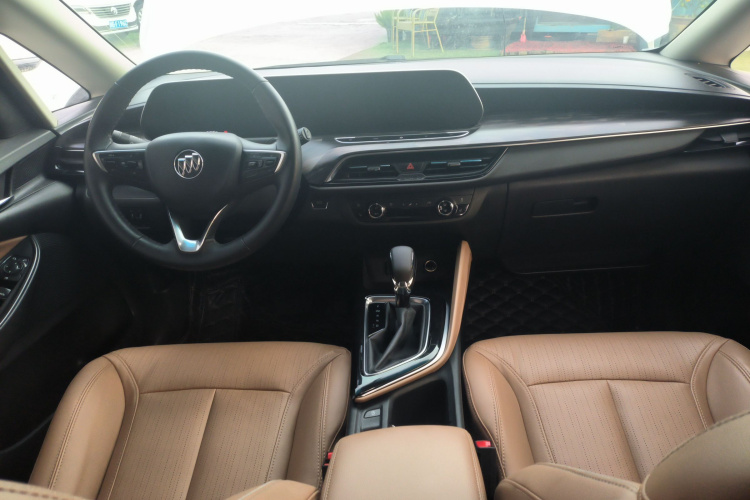 别克GL6 2021款 323T 轻混动互联豪华型中控内饰7002