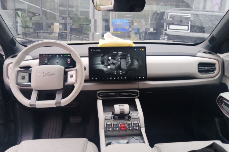 方程豹 钛3 2025款 501KM 后驱智驾Max版中控内饰12