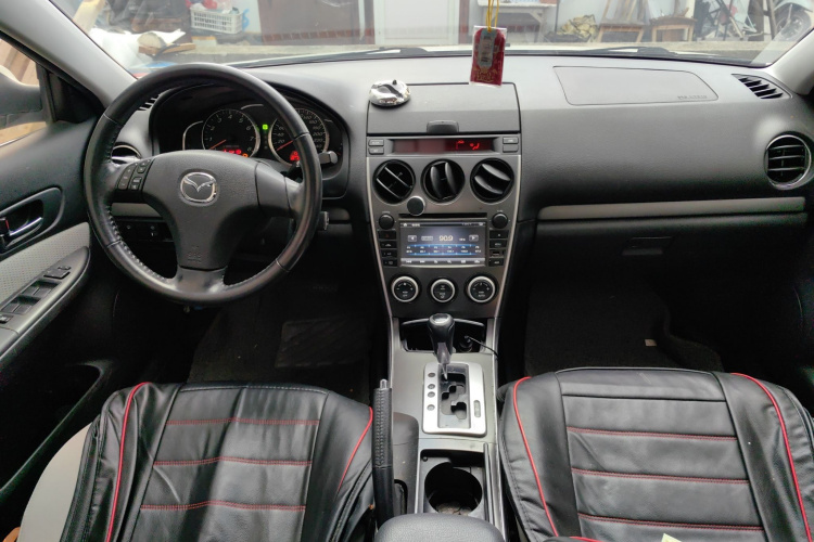 马自达6 2013款 2.0L 自动时尚型中控内饰7002