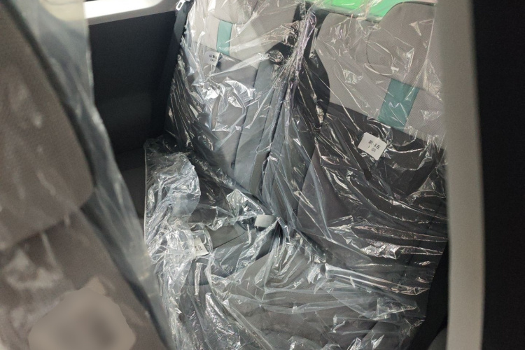 长安启源 长安Lumin 2025款 205km 香沁款中控内饰21