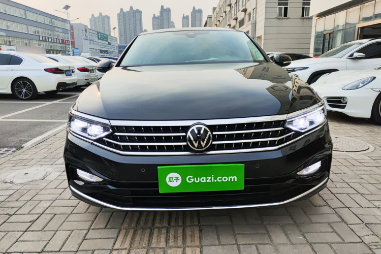 大众 迈腾 2023款 200万辆纪念版 380TSI DSG旗舰型车身外观6001