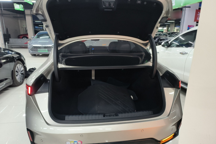 领克07 2024款 EM-P 126长续航 Halo局部细节23