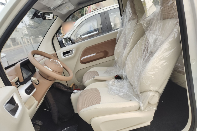 五菱汽车 宏光MINIEV 2024款 第三代 215km 青春版中控内饰19