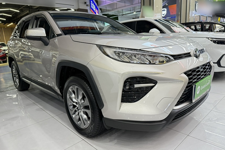 丰田 威兰达 2022款 2.0L CVT两驱豪华版车身外观6001