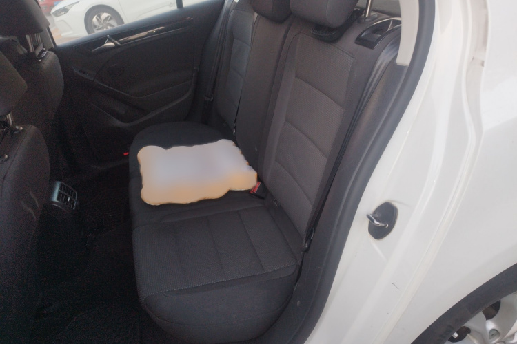 大众 高尔夫 2014款 1.6L 自动舒适型中控内饰7004