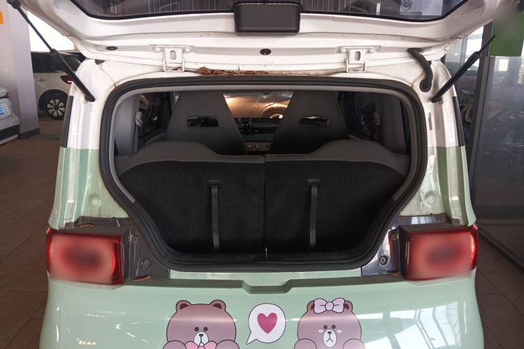 五菱汽车 宏光MINIEV 2021款 马卡龙时尚款 三元锂机舱底盘23