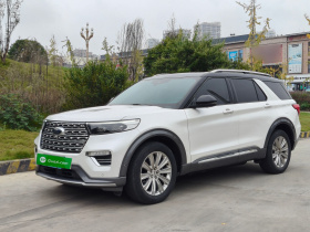 福特 探险者 2020款 EcoBoost 285 四驱钛金版 6座