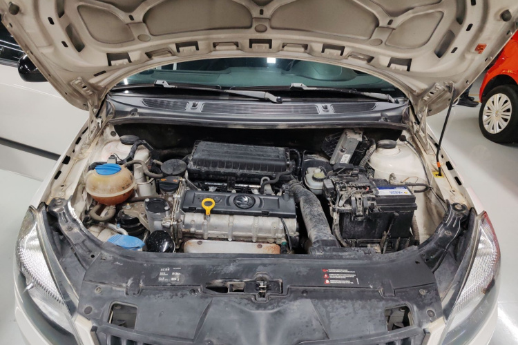 斯柯达 晶锐 2014款 1.6L 自动Sport版局部细节24