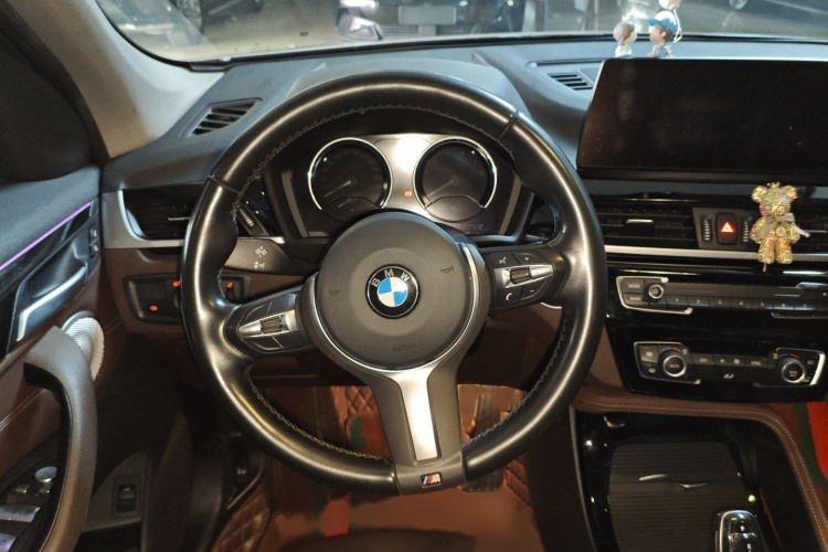 宝马X1 2021款 sDrive20Li 尊享型局部细节13