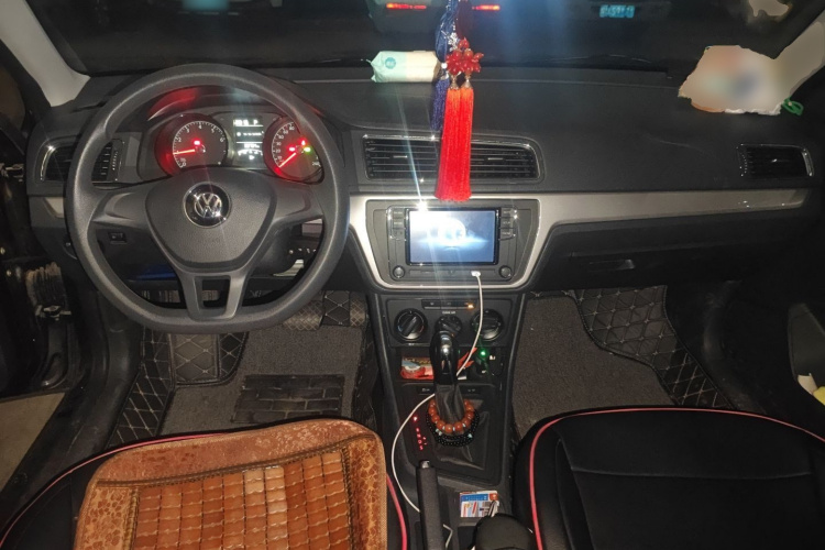 大众 朗逸 2017款 1.6L 自动风尚版中控内饰12