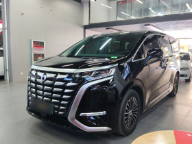 腾势D9 2022款 DM-i 970 四驱旗舰型