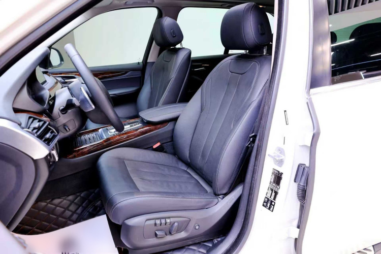 宝马X5(进口) 2019款 xDrive40i M运动套装中控内饰7006