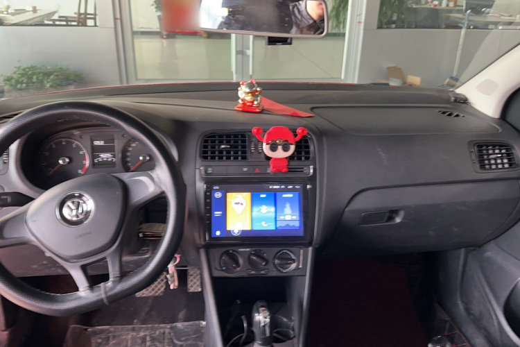 大众 Polo 2018款 1.5L 自动安驾型中控内饰7003