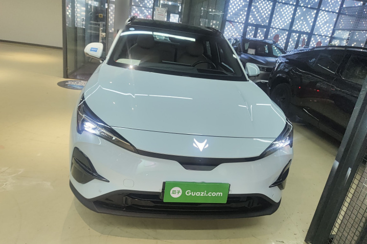 ARCFOX极狐 极狐 阿尔法T5(ARCFOX αT5) 2024款 520 MAX车身外观2