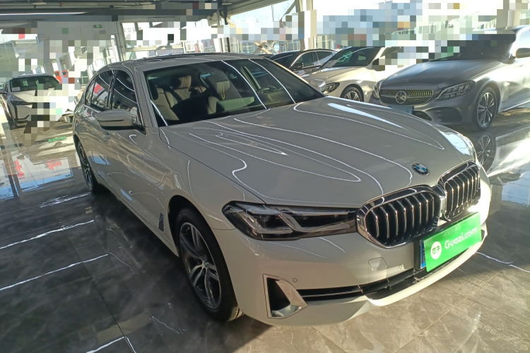 宝马5系 2023款 530Li 领先型 豪华套装车身外观6002