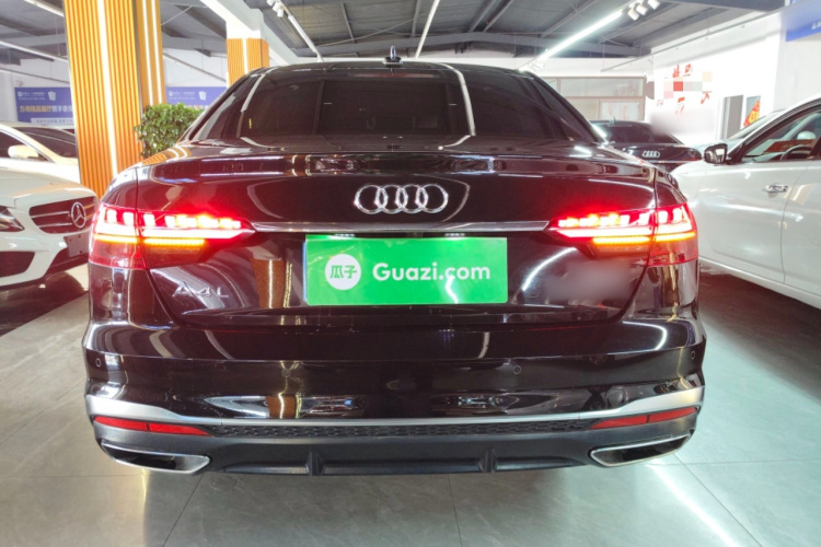 奥迪A4L 2022款 40 TFSI 时尚动感型车身外观6