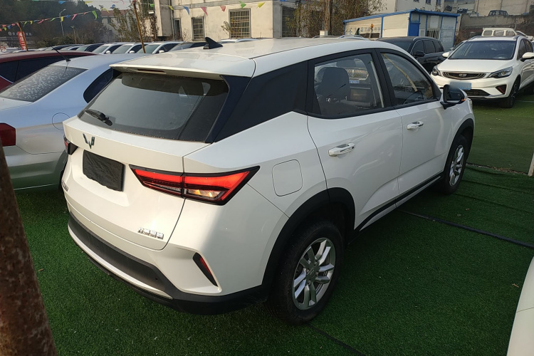 五菱汽车 五菱星驰 2022款 1.5L CVT畅玩型车身外观7