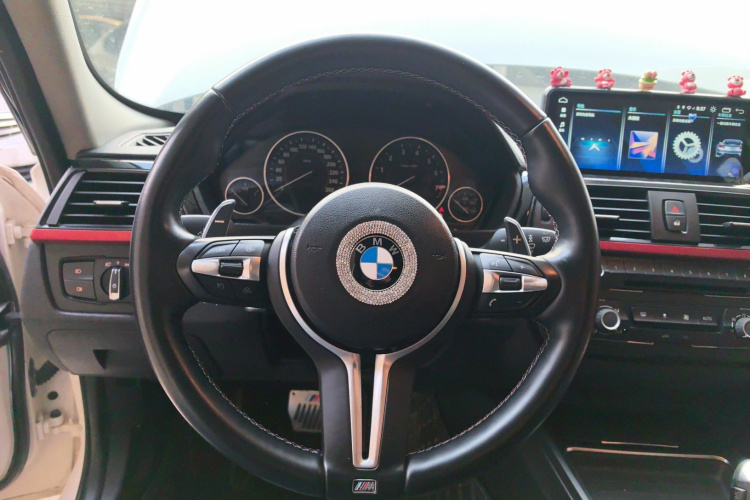 宝马3系 2013款 316i 运动设计套装局部细节13