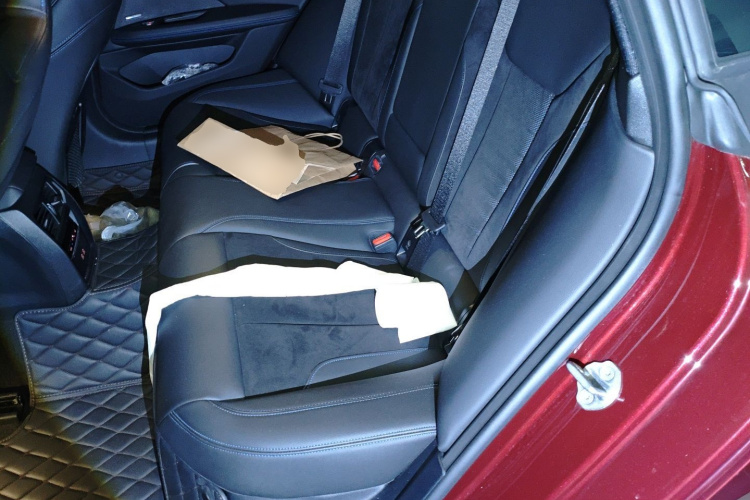 宝马4系 2022款 430i Gran Coupe M运动曜夜套装中控内饰21