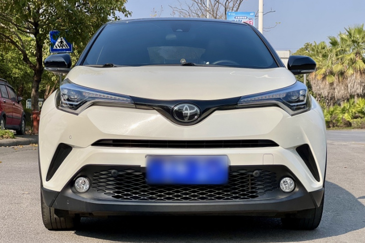 丰田C-HR 2020款 2.0L 豪华版车身外观6004