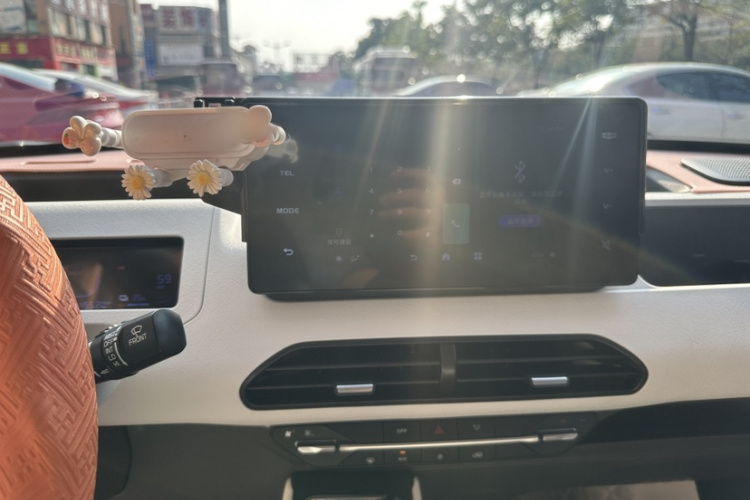 吉利银河 2024款 200km 熊猫骑士局部细节16