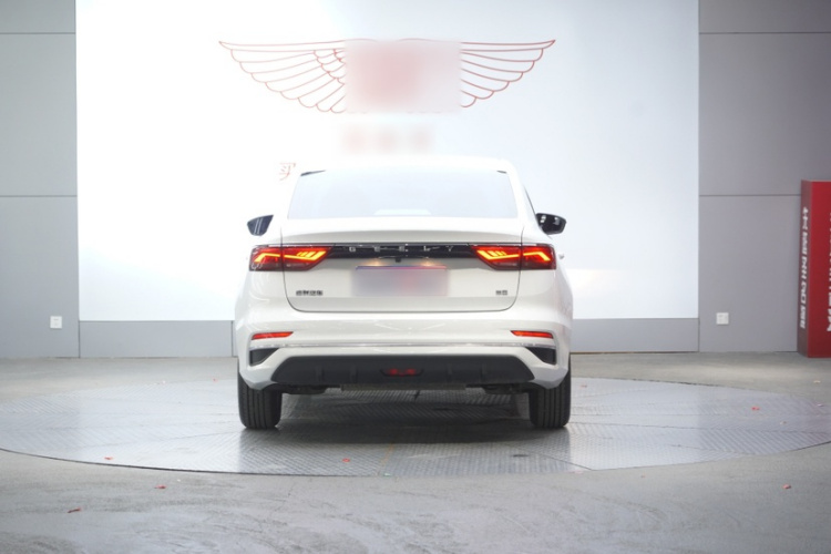 吉利汽车 帝豪 2025款 第4代 1.5L 手动星耀版车身外观6003