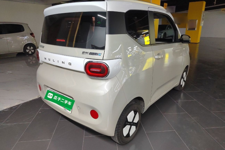 五菱汽车 宏光MINIEV 2024款 第三代 215km 进阶版车身外观6005