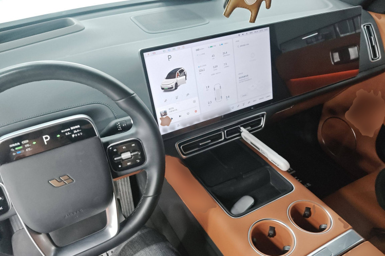 理想汽车 理想L7 2023款 Pro中控内饰12