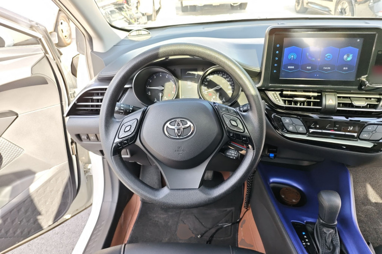 丰田 奕泽IZOA 2021款 2.0L 奕行版中控内饰13