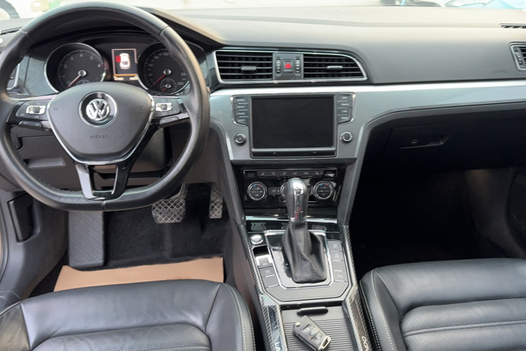 大众 凌渡 2017款 280TSI DSG豪华版中控内饰7003