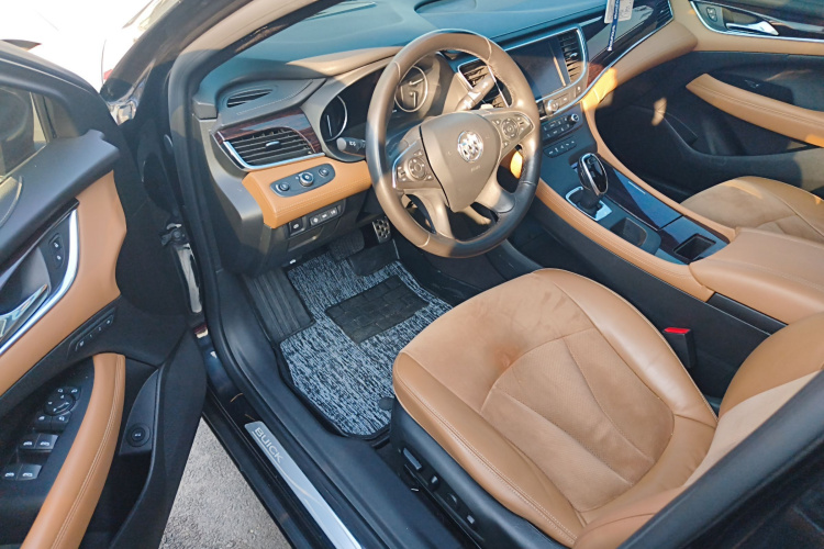 别克 君越 2016款 20T 豪华型中控内饰20