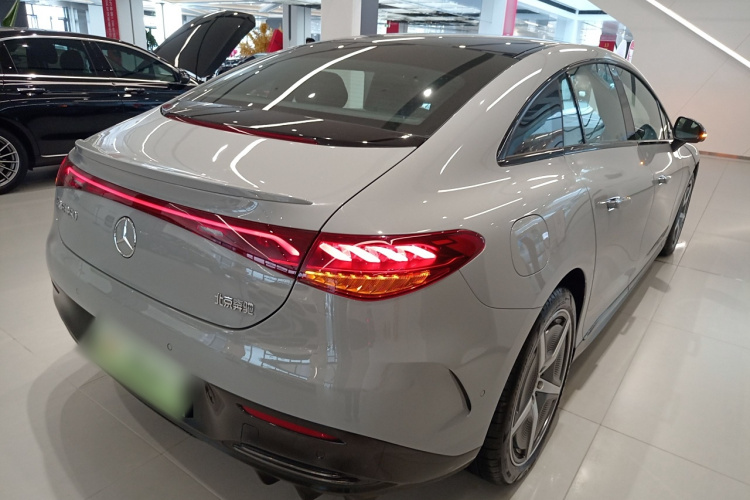 奔驰EQE 2022款 350 先型特别版车身外观6005