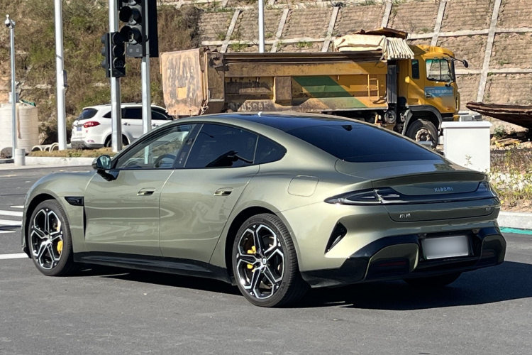 小米汽车 小米SU7 2024款 后驱超长续航高阶智驾Pro版车身外观6006