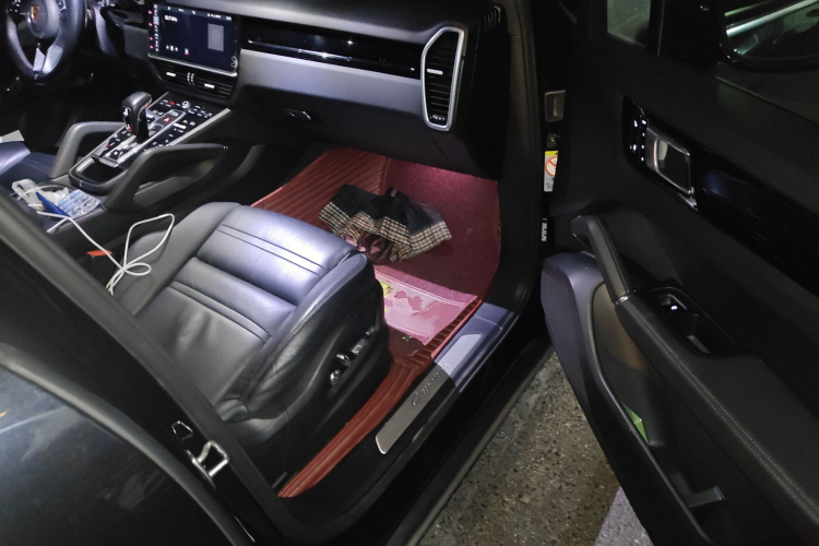 保时捷 2018款 Cayenne 3.0T局部细节9005