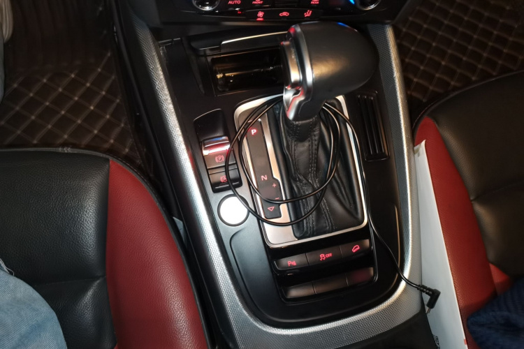 奥迪Q5 2017款 Plus 40 TFSI 技术型局部细节18