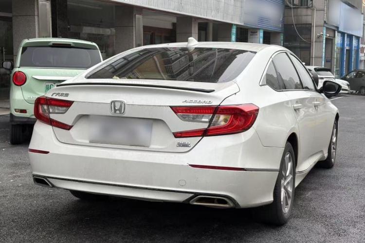 本田 雅阁 2018款 260TURBO 精英版 国VI车身外观6005