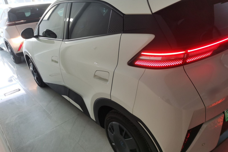 比亚迪 海鸥 2025款 智驾版 305km 活力版车身外观4