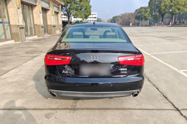 奥迪A6L 2015款 TFSI 百万纪念智领型车身外观6