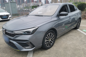 荣威i5 2021款 改款 1.5L CVT星耀版