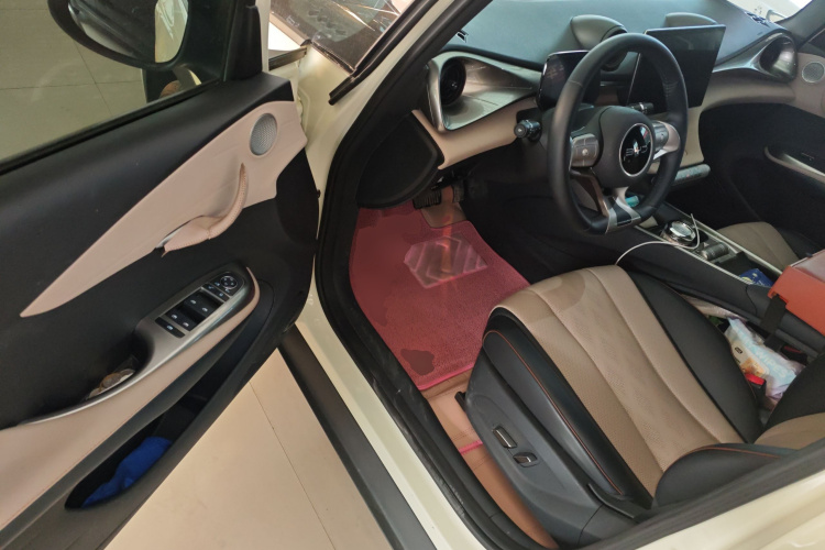 比亚迪 海豚 2025款 420km 自由版中控内饰20