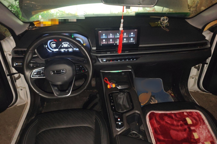 吉利汽车 帝豪 2022款 第4代 1.5L CVT尊贵型中控内饰12