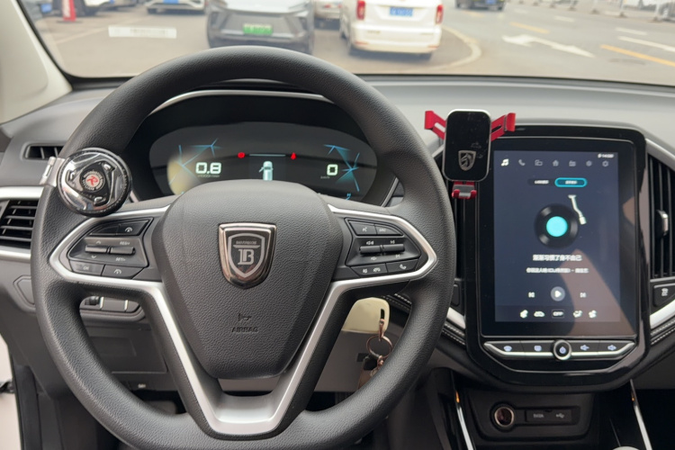 宝骏530 2021款 全球车周年纪念版 1.5T 手动豪华型 6座局部细节16