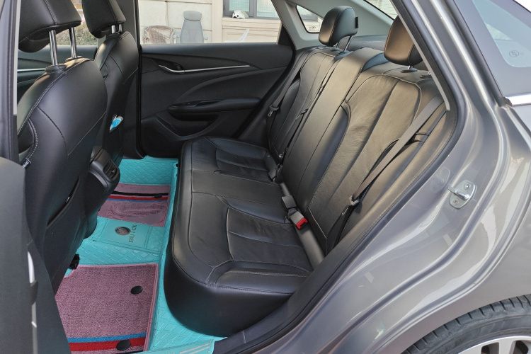 别克 英朗 2018款 18T 自动精英型中控内饰21