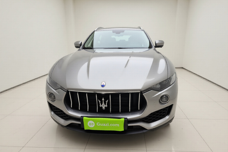 玛莎拉蒂 Levante 2018款 3.0T 经典版车身外观2