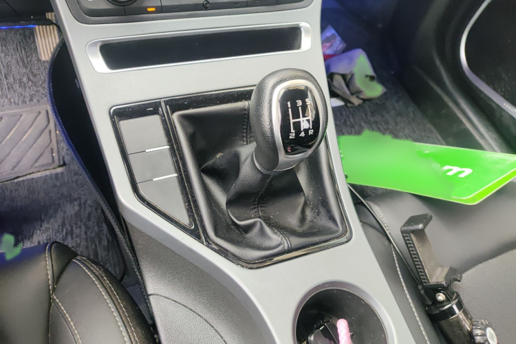 吉利汽车 帝豪 2021款 UP 1.5L 手动豪华型局部细节18